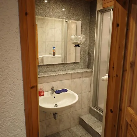 Appartement Gemuetliche Einliegerwohnung Im Herzen Der Pfalz Hochspeyer